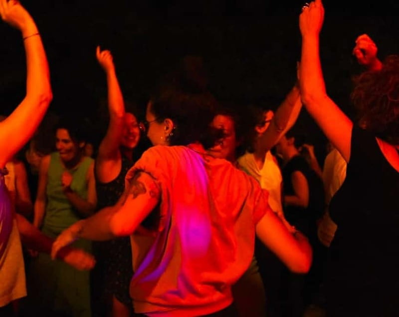 Bologna: Guided Bar Crawl in the Old Town - Starting in Piazzetta dei Servi