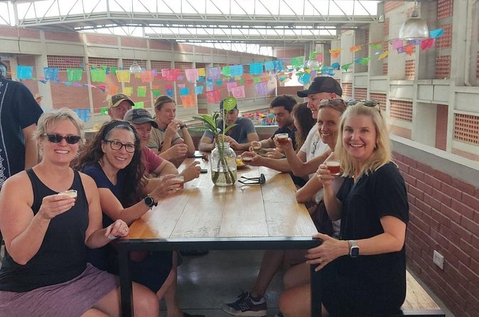 Brunch and Cocktails at the largest market in Oaxaca - Why the three-hour format works