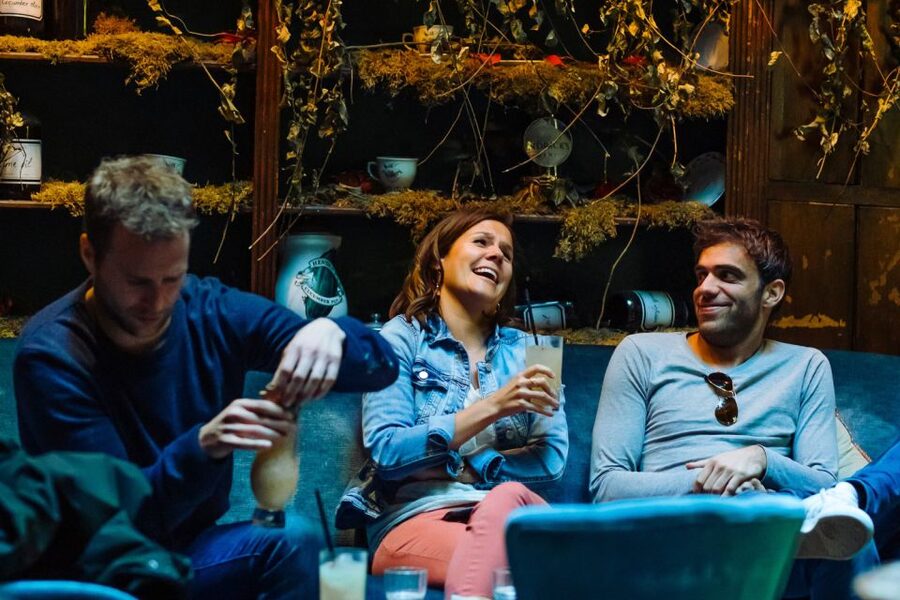 Brussels: Private Beers, Bars, and Live Music Tour by Night - Walking toward the Grand Place