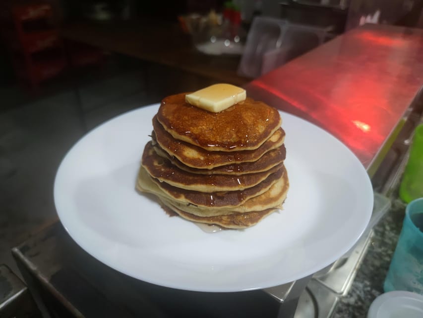 Budapest: 4-hour Bottomless Brunch w/ Cocktails & Craft Beer - Who should book this brunch?