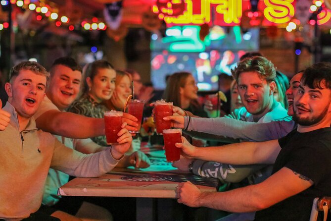 Budapest: Bar Crawl Tour with Drinks and Shots Included - Wesselényi utca and the shot stop