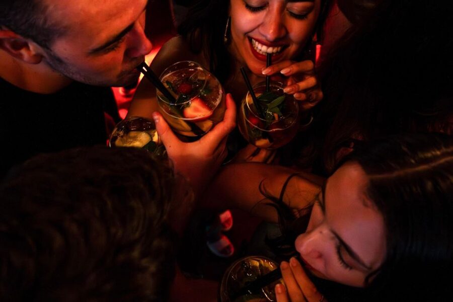 Budapest: Guided Bar Crawl Walking Tour - Madách Imre út and the final stretch