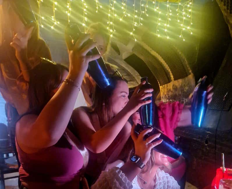 Budapest: Private Cocktail-Making Experience - Your First Two Drinks: Wonderland and Alice