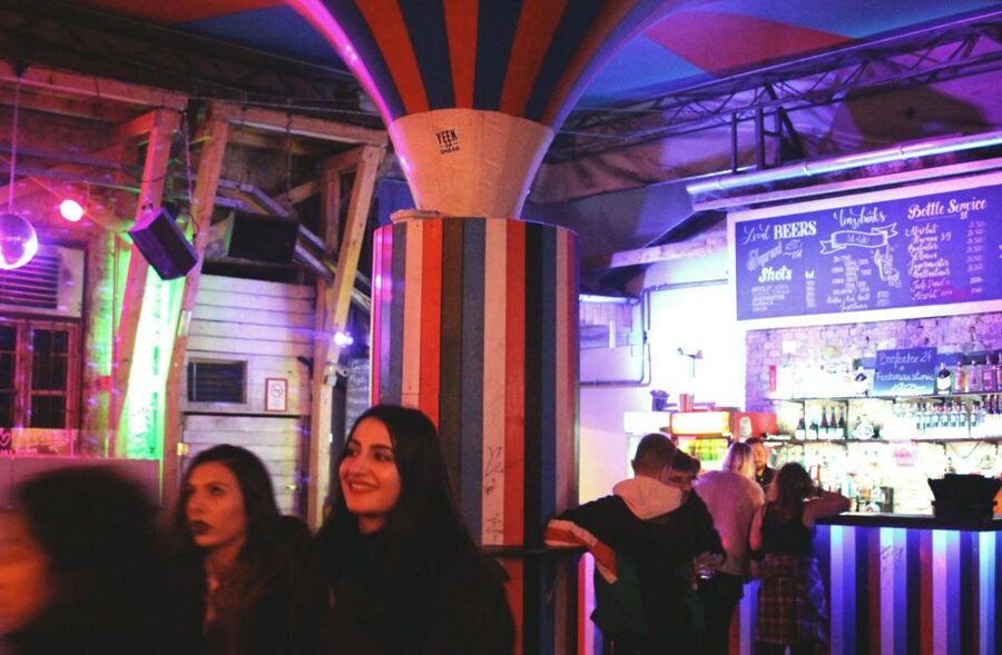 Budapest: Ruin Bar Tour - The first stop: how ruin pubs began
