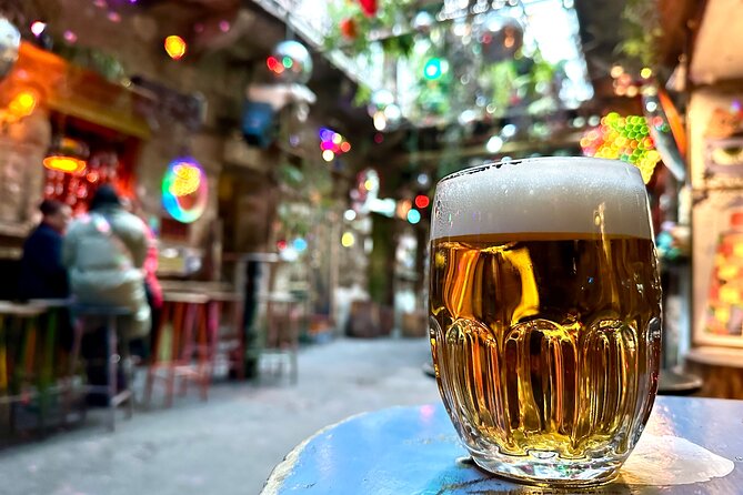 Budapest Ruin Bars Evening Walking Tour with Drinks & Street Food - Starting beside the Dohány Street Synagogue