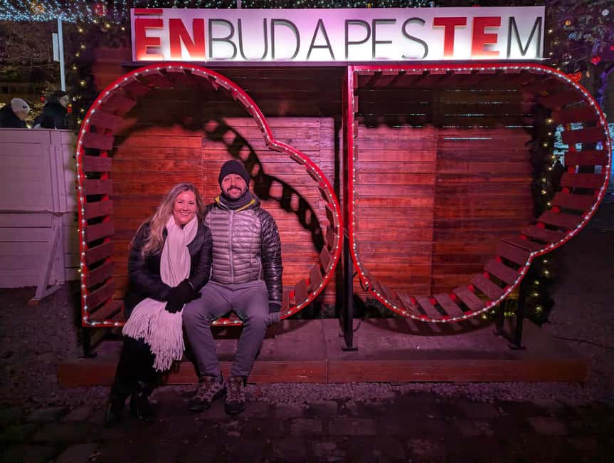 Budapest: Ruin Bars, Street Art, and Jewish Quarter Tour - What the guide adds to the experience