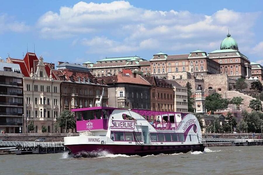 Budapest: Sunset Cruise with 2 Cocktails - Parliament to Buda Castle: The First River Views