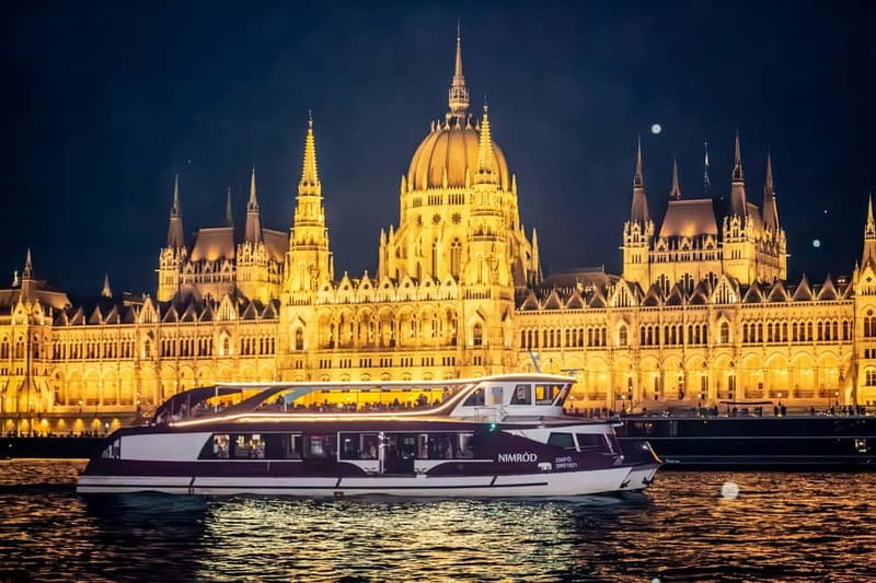 Budapest: Sunset Cruise with 2 Cocktails - Who Will Enjoy This Cruise Most