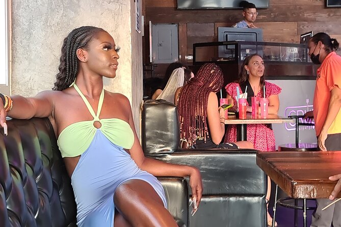 Cabo Bar Crawl - The BEST Bar and Clubs in Cabo - Maranta Los Cabos and the first round of drinks