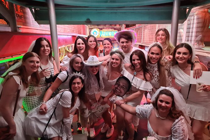 Cabo Bar Crawl - The BEST Bar and Clubs in Cabo - Señor Frog’s and party games