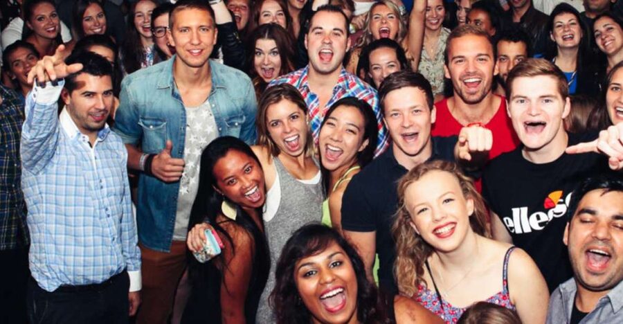 Cairo: Pub Crawl and Speakeasy Bar Tour with 2 Free Drinks - Why this Cairo pub crawl works