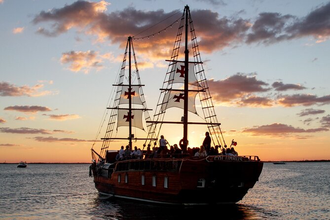 Cancun Lagoon Sunset Sailing Trip aboard classic Galeón with Dinner and Free bar - Live saxophone, dancing, and the mood on board
