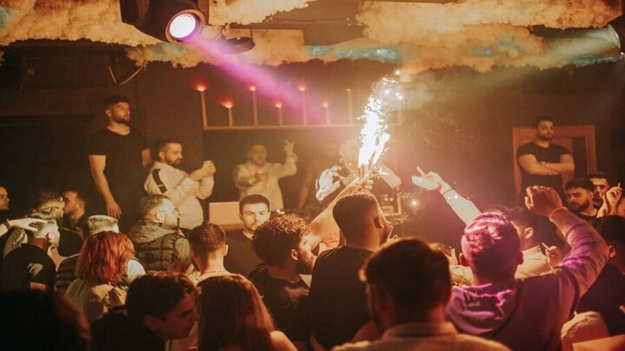 Cappadocia: Guided Bar Crawl with Hotel Pickup and Snack - The snack stop gives the four-hour outing some balance