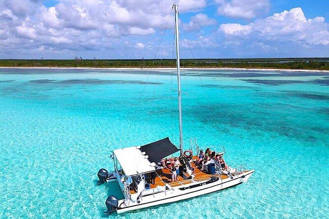 Catamaran Snorkeling to El Cielo and The Money Bar Beach Club - A water-first half-day from Money Bar