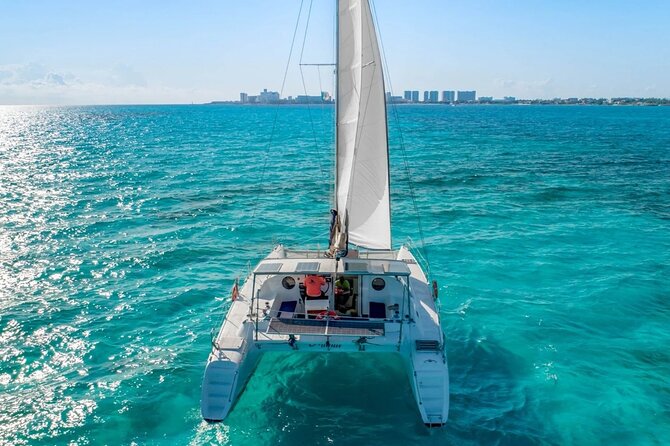 Catamaran Tour to Isla Mujeres from Cancún with Bar and Lunch - Sailing from Playa Tortugas to Isla Mujeres