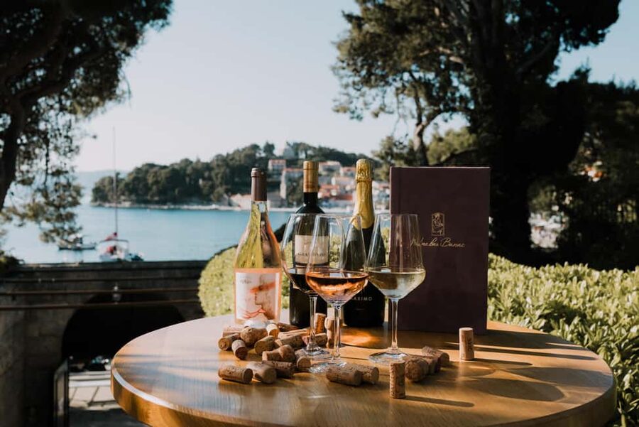 Cavtat Wine Experience: Tasting at Wine Bar Banac - Four Croatian wines in the calm of Villa Banac