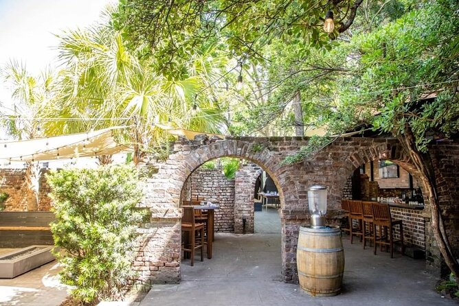 Charleston's Crafts & Cocktails tour - The Blind Tiger on Broad Street