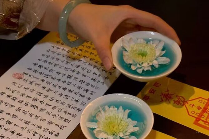 Chengdu Nightlife Experience with a Local: Bars, Clubs & Culture - Drawing a cocktail at the divination-themed bar
