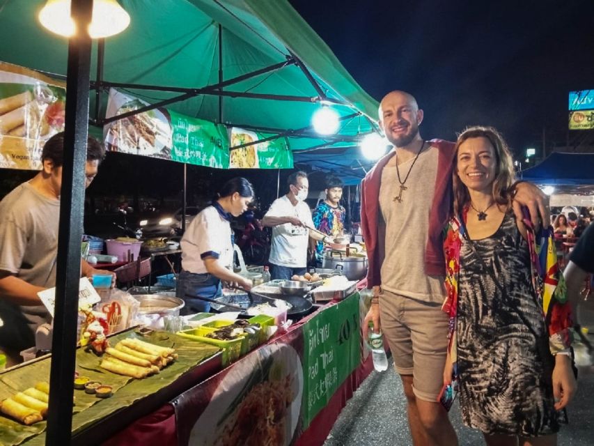 Chiang Mai: Chiang Mai Bar Hopping Guided Night Tour - Who will enjoy this more than a classic pub crawl?