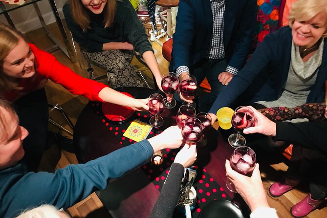 Chicago Hidden Gem: Mid-Century Cocktail Bars Walking Tour - Three Chicago bars instead of one polished nightlife stop
