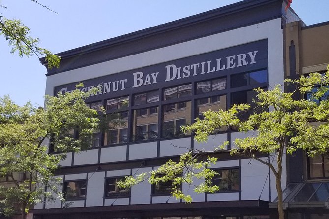 Chuckanut Bay Distillery Tour with 2 Mini Cocktails and Gift Glass - Pairing the tour with an afternoon in Bellingham