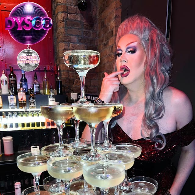 Cocktail Masterclass with Drag Queens @ Dysco, Liverpool - The opening shots set the tone