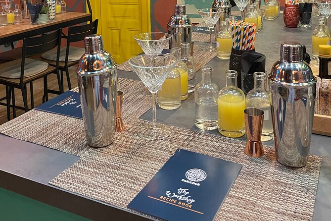 Cocktail Workshop in the heart of Belgrade - Four drinks and a hands-on Belgrade evening