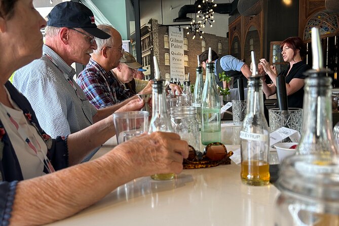 Cocktails and Conversations: Group Cocktail Making Class - The small group size is a real advantage