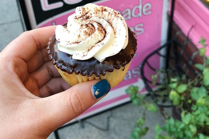 Cocktails & Cannoli: Boston's North End Dessert Tour - Why dessert comes first in Boston’s North End