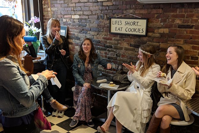 Cocktails & Cannoli: Boston's North End Dessert Tour - Cannoli, gelato, and the pastry-shop shortcut