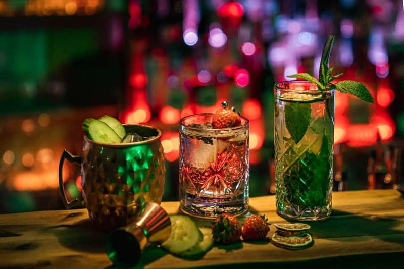 Cologne: Gin Tasting at The Bär with Welcome Cocktail - Key points at a glance