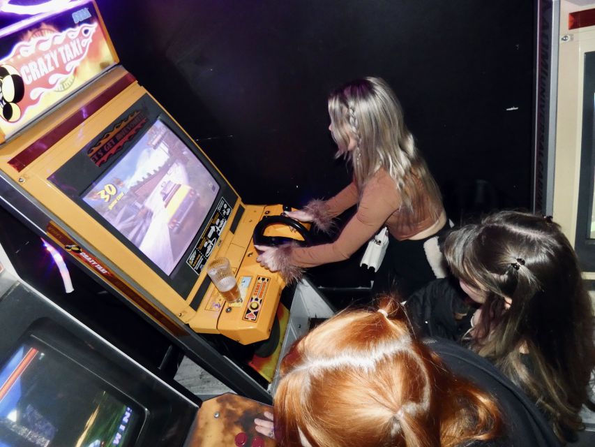Copenhagen: Social Nightlife Pub Crawl with Shots & Games - Finishing at RUST nightclub