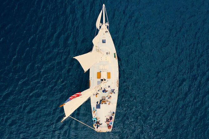 Day Sail from Traverse City with Food, Wine, & Cocktails - Is the food and small group worth the cost?