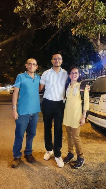 Delhi : Nightlife Tour with private car, guide & driver - Who will get the most from this night