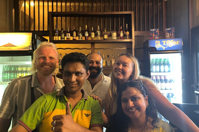 Dodgy Bar Tour in Colombo - How the private format changes the experience