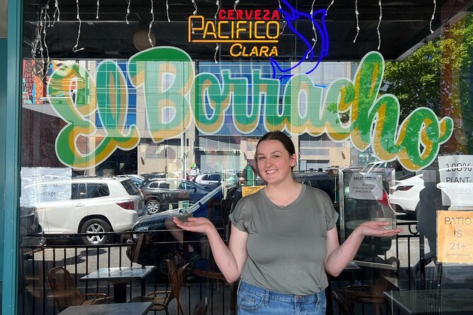 Downtown Food Tour with Drinks - MARKET Seafood Eatery and the lobster roll course