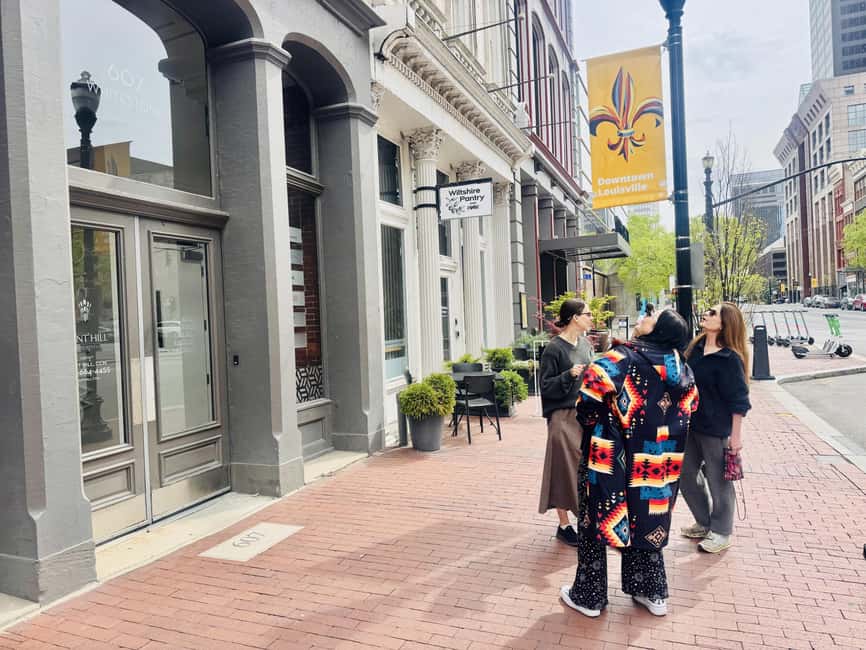 Downtown Louisville: Misfits and Mayhem Walk with Cocktail - Fort Nelson Park and the first downtown stories