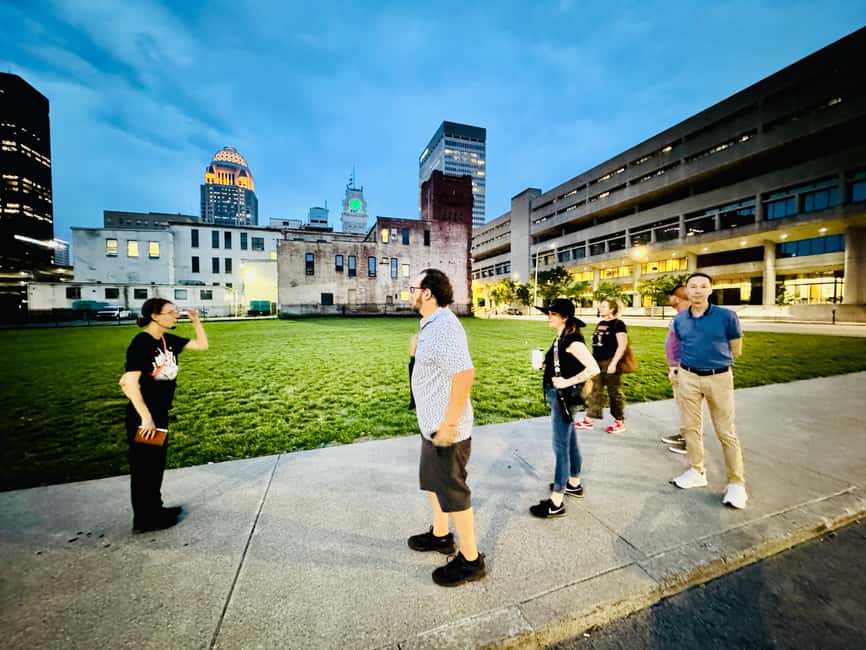 Downtown Louisville: Misfits and Mayhem Walk with Cocktail - The Galt House Hotel and downtown power