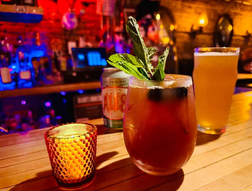 Downtown Louisville: Misfits and Mayhem Walk with Cocktail - Downtown Louisville through a misfit’s eyes