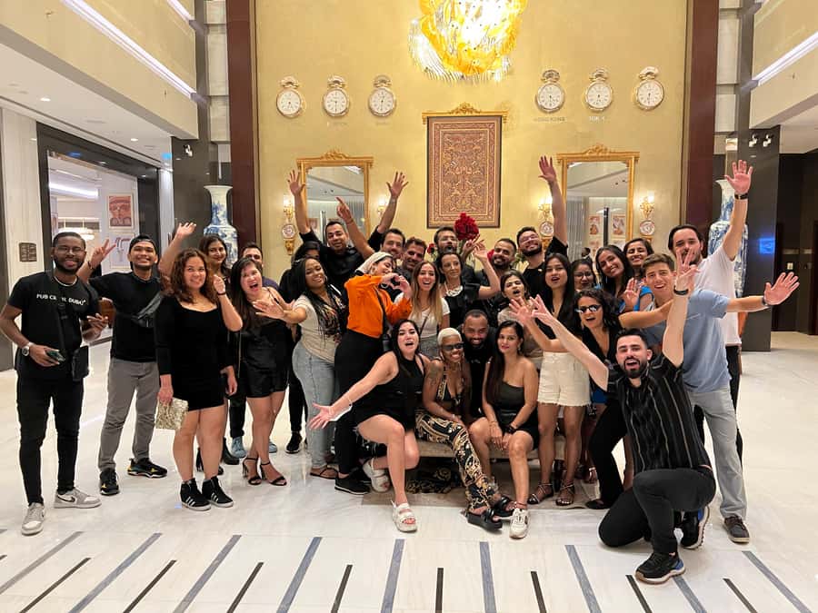 Dubai: Pub Crawl Nightlife Tour - Why this Dubai nightlife tour works well for solo visitors