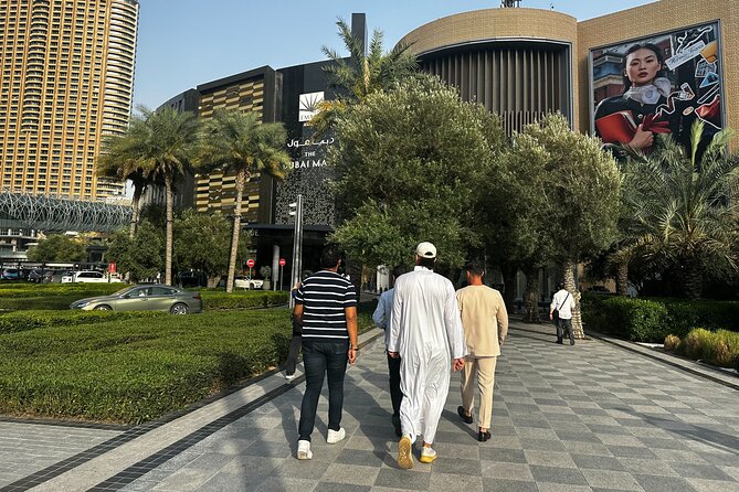 Dubai Secret Food Tours with Access to Burj Khalifa bar - A final stop at Souk Al Bahar