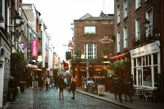 Dublin Private Custom Tour, Off-The-Beaten-Path in Temple Bar with a Local - Finding a different side of Temple Bar