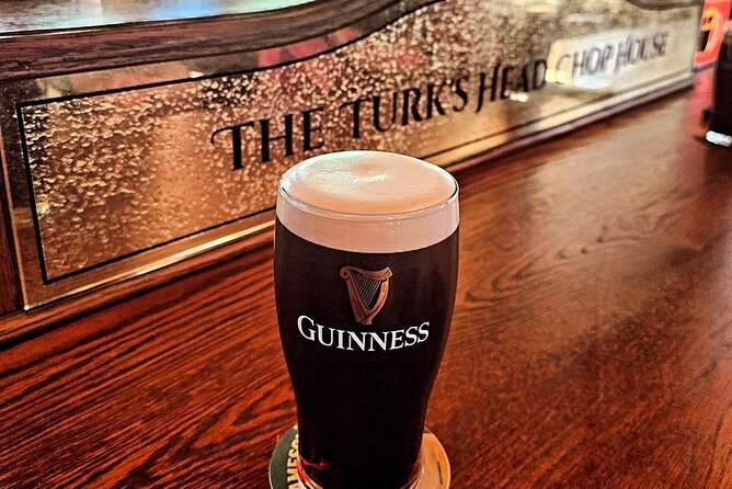 Dublin Temple Bar Night Tour - The Dublin Castle detour and what it tells you