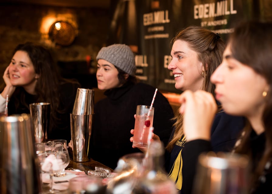 Edinburgh: Love Gin Cocktail Masterclass - A friendly class with a social feel