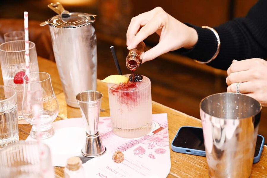 Edinburgh: Love Gin Cocktail Masterclass - Is $40 a fair price?