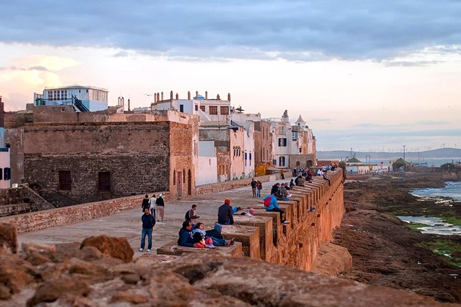 Essaouira Guided Tour: 3 on 1 - Nightlife tour, Live like a local & Street food - The fishing port and Essaouira’s daily catch