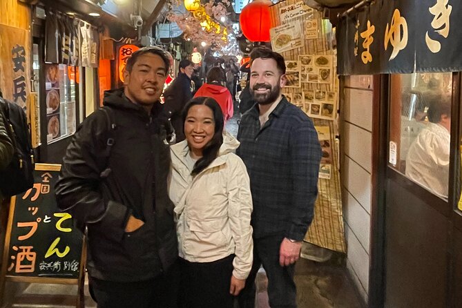 Explore the Hidden Local Bars in Shinjuku - 3.5 Hours - Group Size and Evening Mood