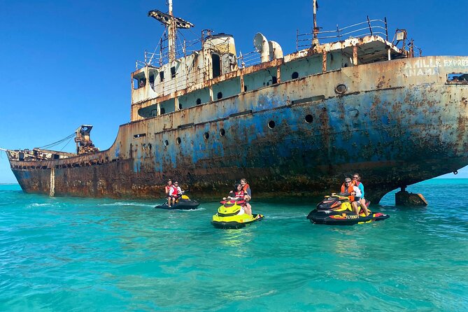 FAMOUS SHIPWRECK, Tiki Bar & Iguana Island Private Jet Ski Tour - Quick takeaways for your day on the water