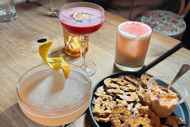 Fishtown Flavor trip: taste of Fishtowns bar & bites - Three or four stops, with a different plate at each