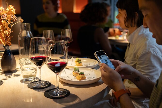 Four hour walking wine tasting tour of Manchester's best bars - The walks between tastings
